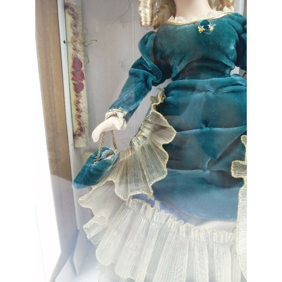 Vintage Keepsake Memories Genuine Fine Bisque Porcelain Doll - Picture 3 of 5